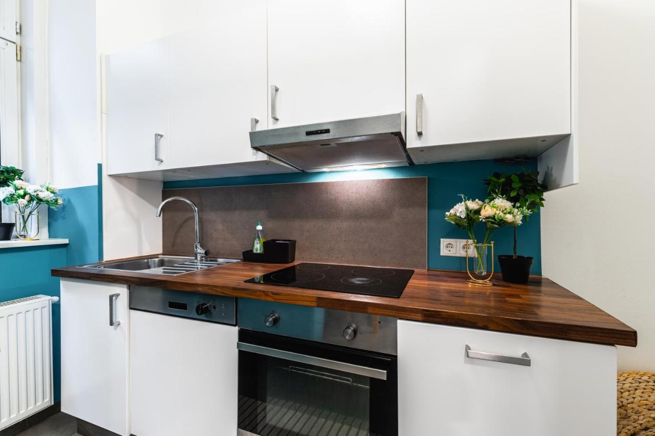 Stylish Designed Apartment In A Calm District เวียนนา ภายนอก รูปภาพ