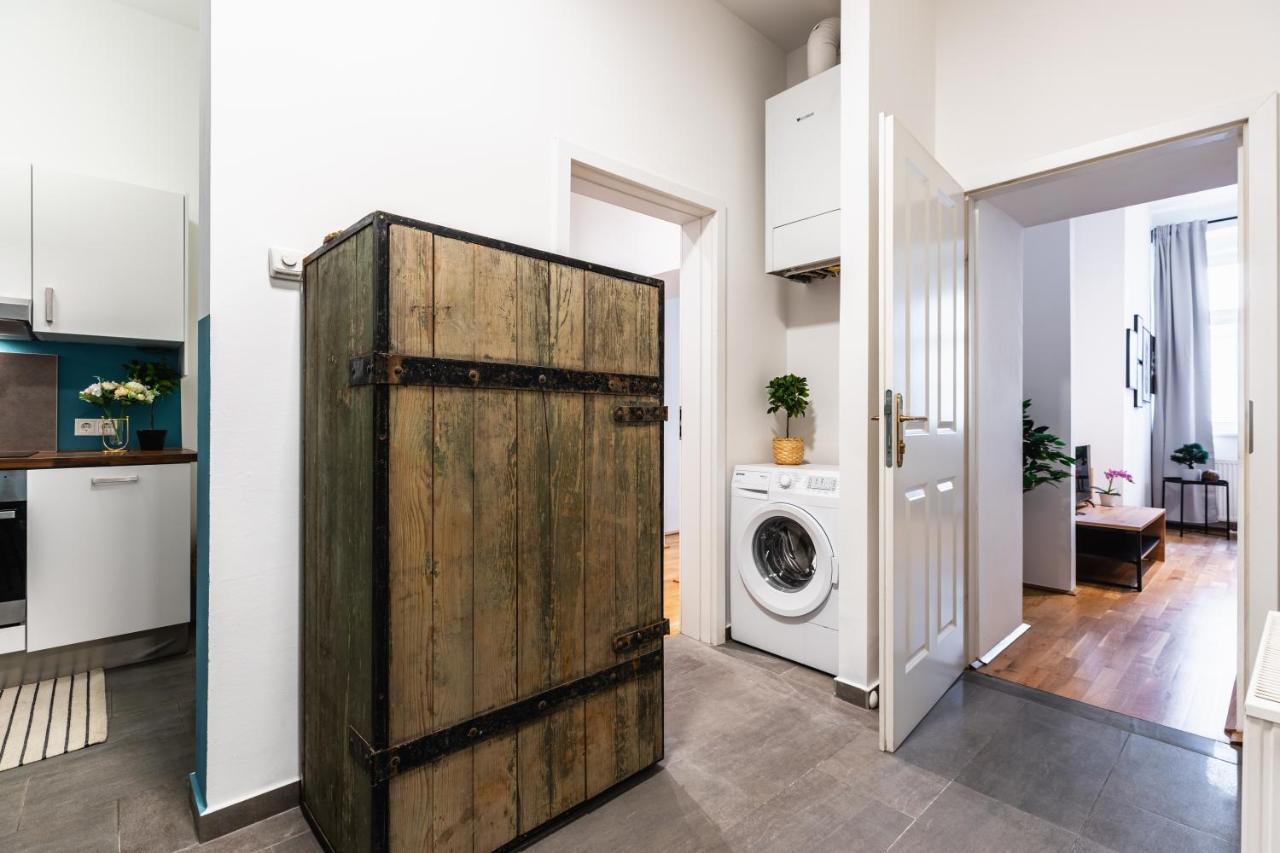 Stylish Designed Apartment In A Calm District เวียนนา ภายนอก รูปภาพ