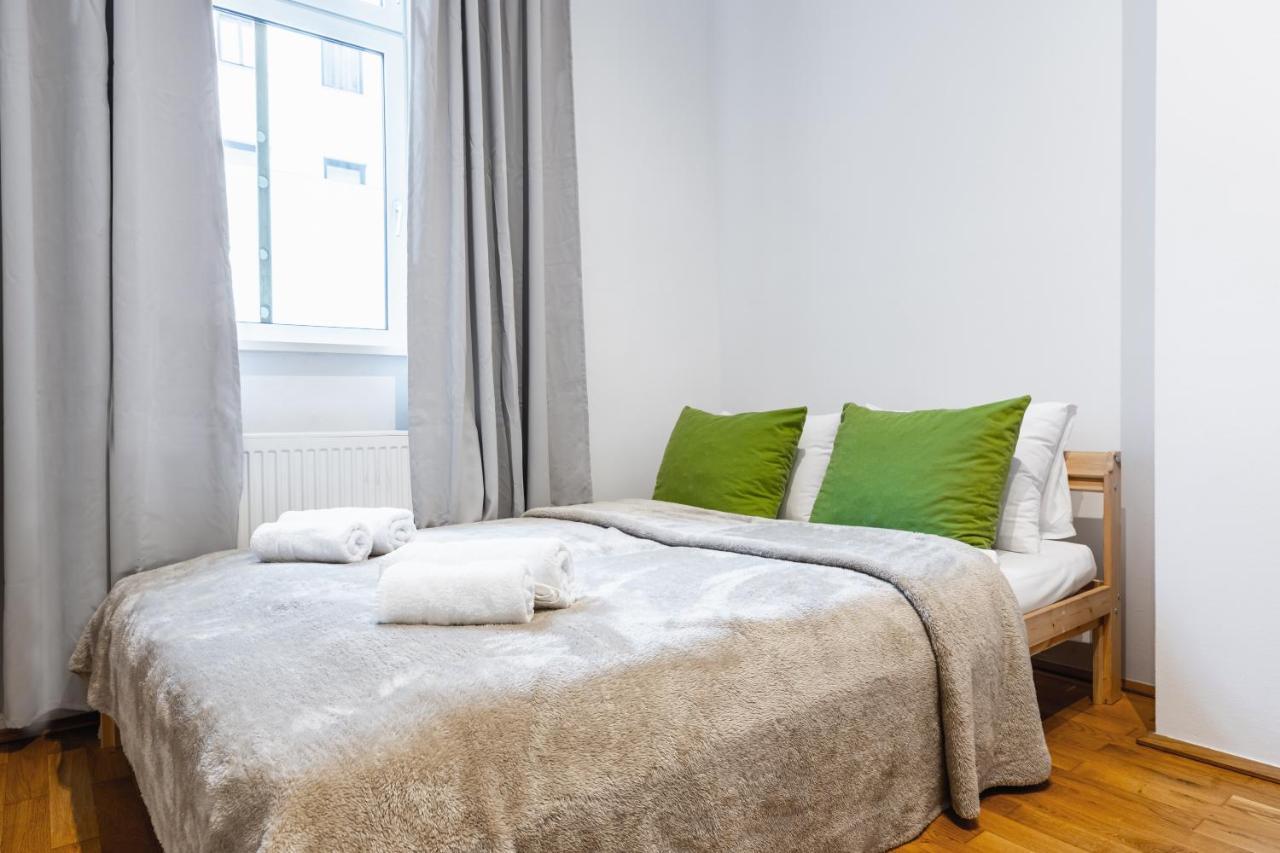 Stylish Designed Apartment In A Calm District เวียนนา ภายนอก รูปภาพ